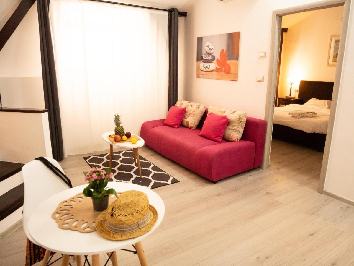 One Love Terrace Apartment Boekarest Buitenkant foto